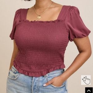 🆕️ Torrid Stretch Challis Smocked Puff Sleeve Crop Top
